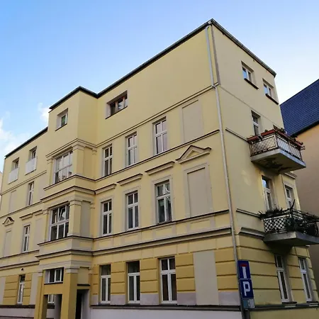 Cicha Przystan - Port شقة