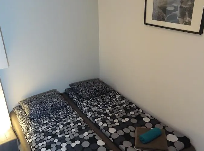 Cicha Przystan - Port Apartmán *